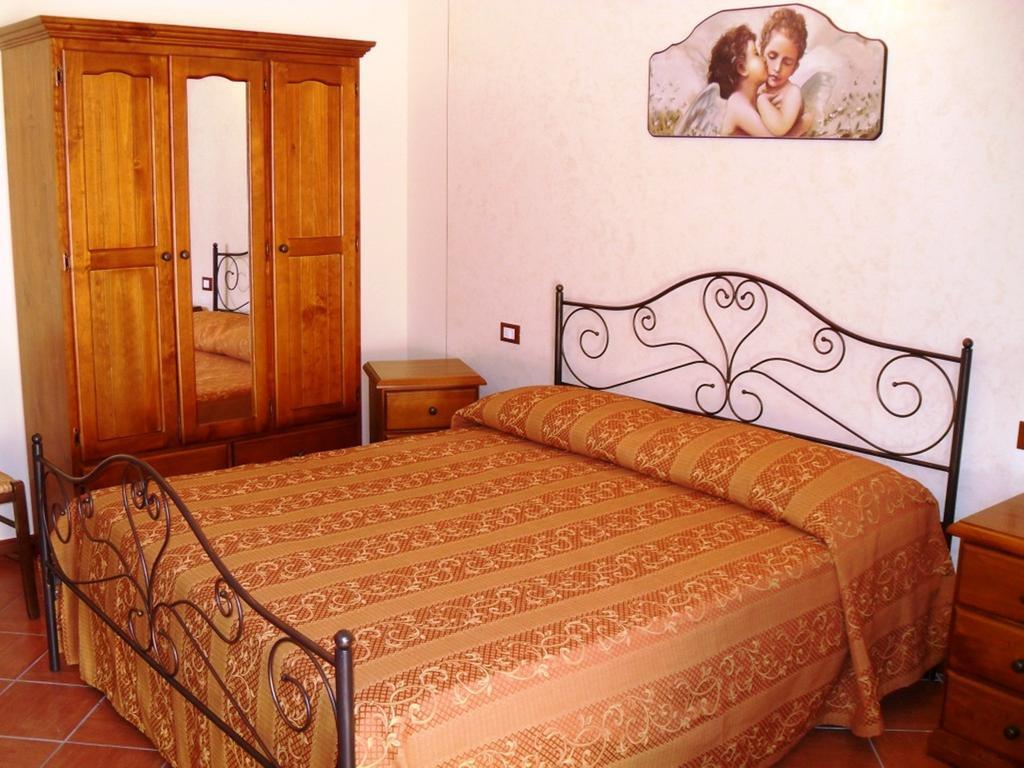 Agriturismo La Targa Buonfornello Room photo
