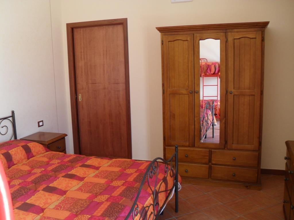 Agriturismo La Targa Buonfornello Room photo